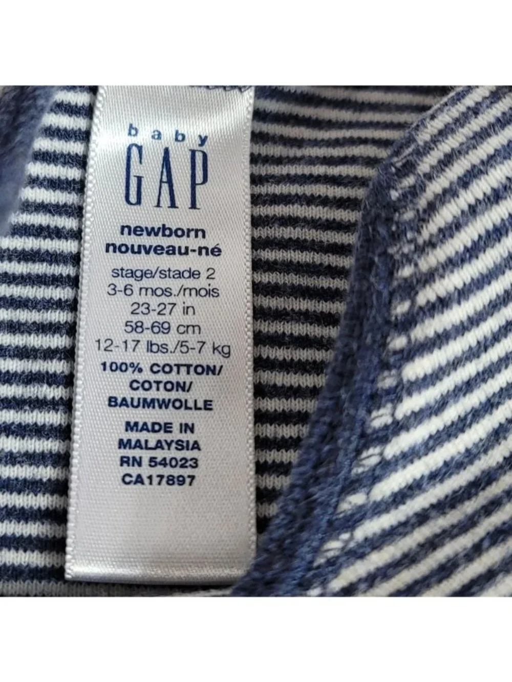 GAP Carter's H&M Lot of 4 Blue Gray Black Newborn Bodysuit Pull On Pants Joggers